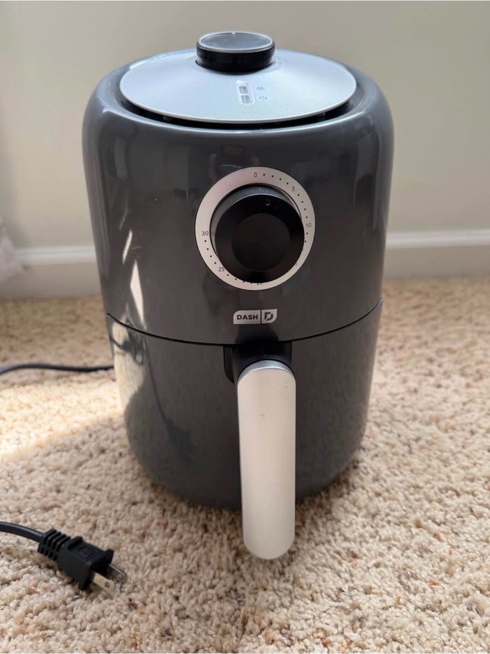 Dash Compact Air Fryer in Dark Gray & cookbook
